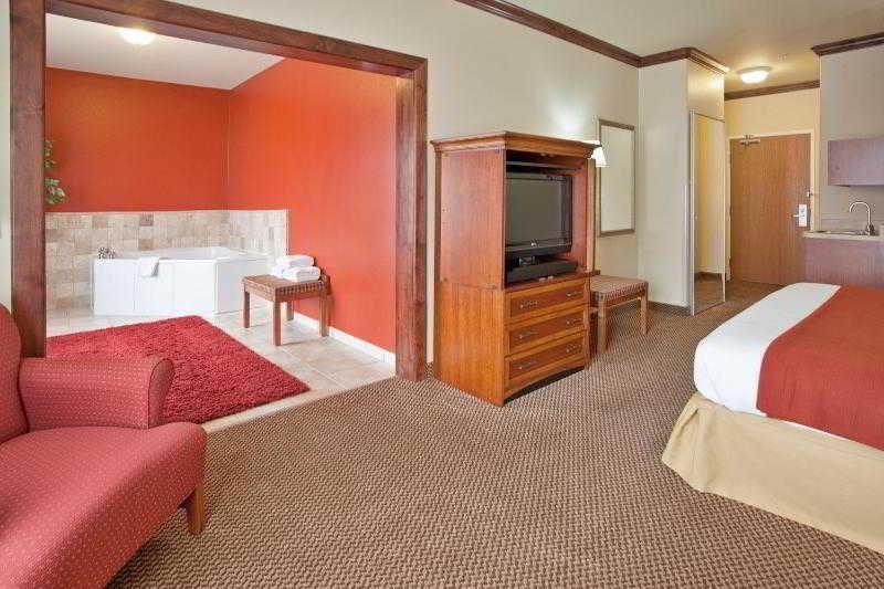 Holiday Inn Express Hotel & Suites Cedar City By Ihg Luaran gambar
