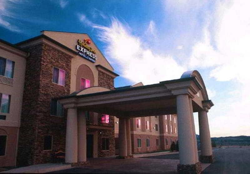 Holiday Inn Express Hotel & Suites Cedar City By Ihg Luaran gambar